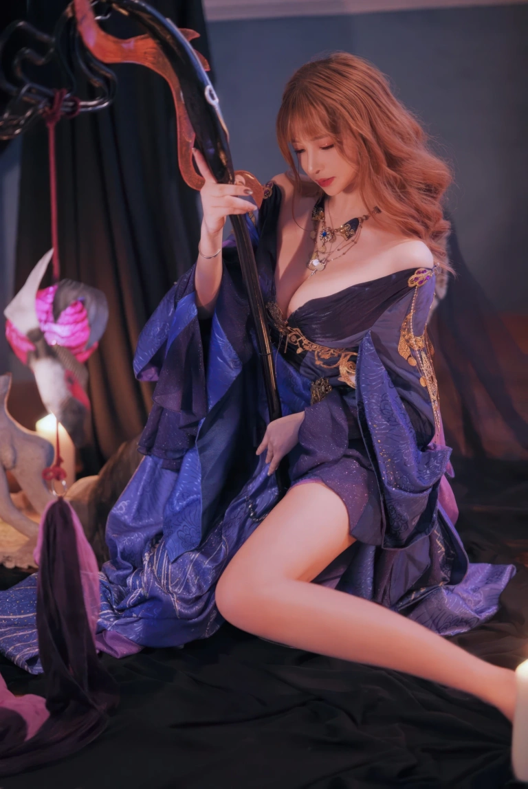 叉子宝宝《逆水寒 九灵》主题写真：12张全套美图