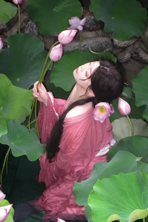 一只毛毛帽《毛毛帽 NO.018 – 2026年06月月票》主题写真：105张全套美图，含10个视频