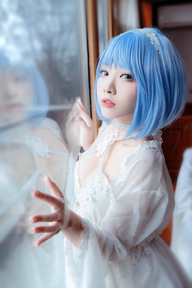 宮本桜《碧蓝航线 恰巴耶夫》主题写真：20张全套美图