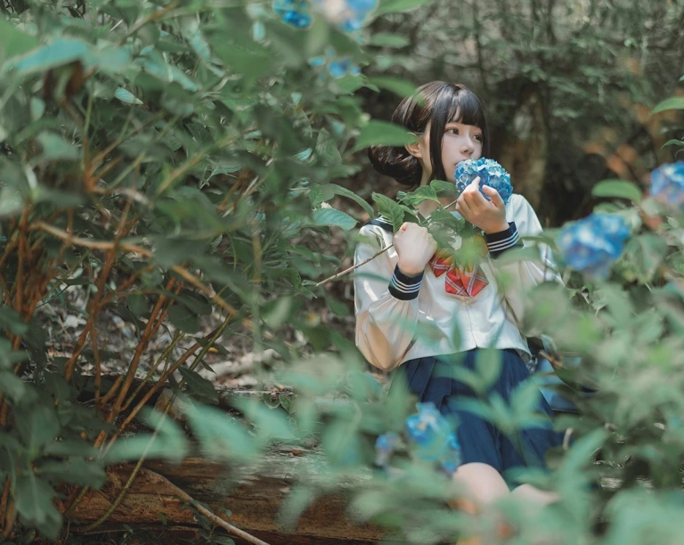 凛子酱《紫阳花》主题写真：27张全套美图
