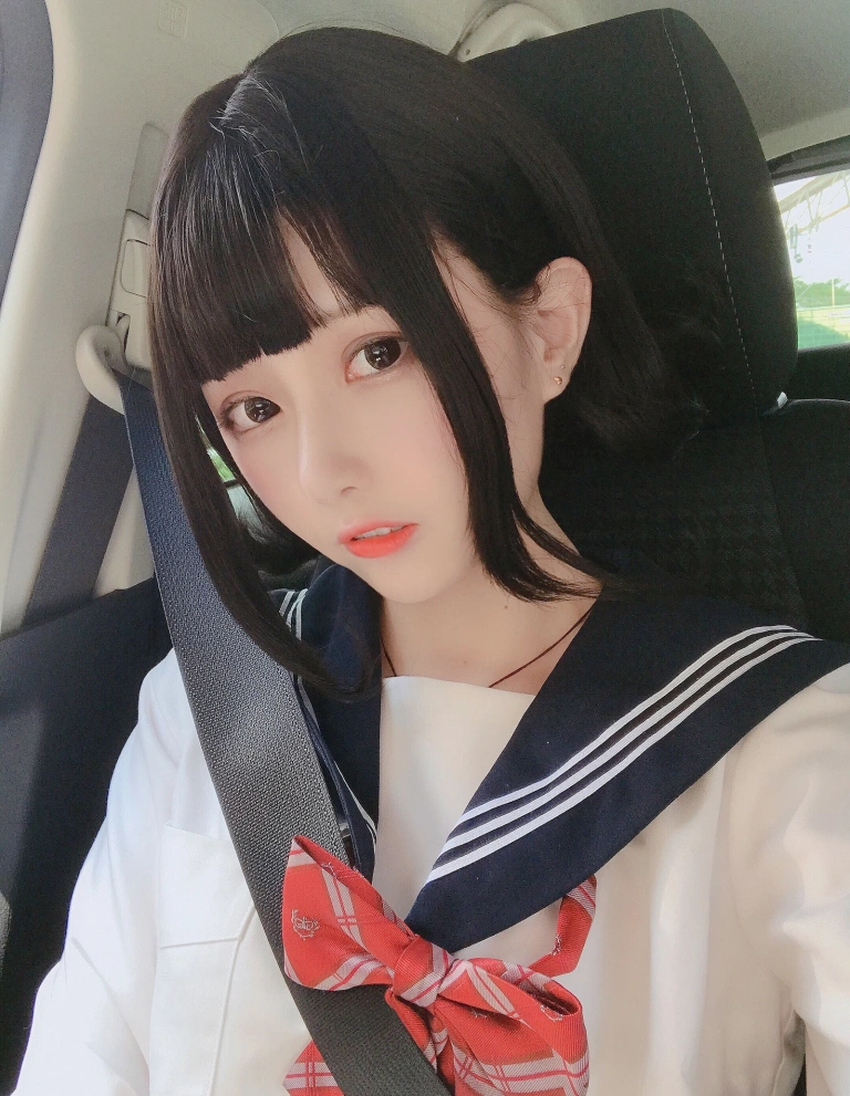 凛子酱《紫阳花》主题写真：27张全套美图