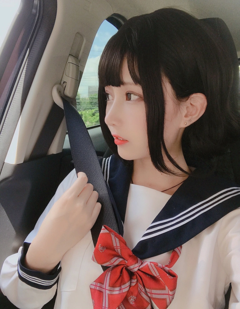 凛子酱《紫阳花》主题写真：27张全套美图