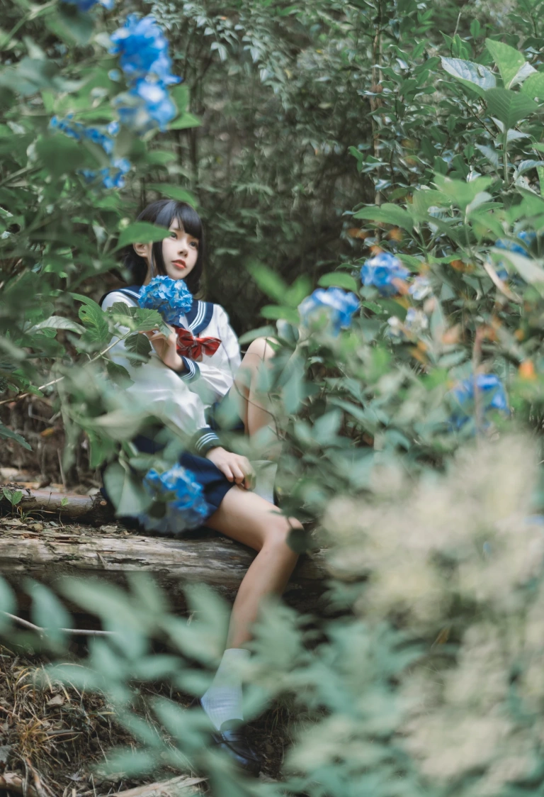 凛子酱《紫阳花》主题写真：27张全套美图