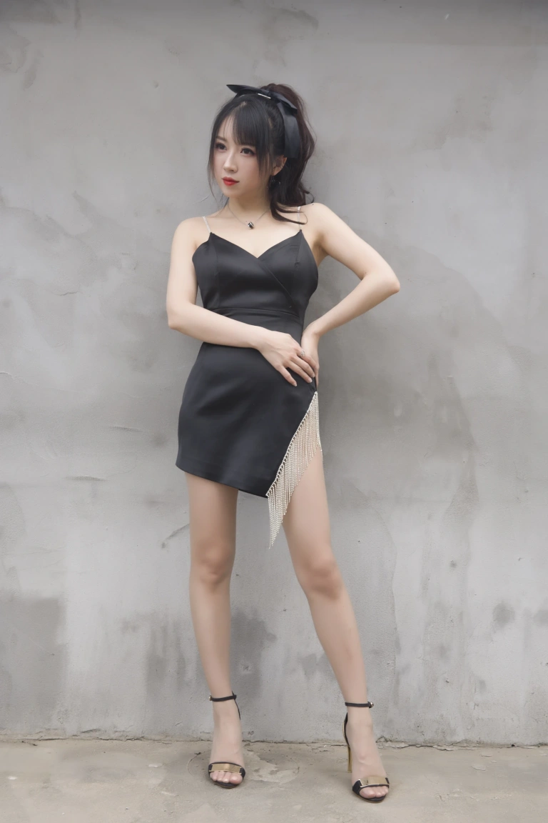 小女巫露娜《黑色流苏》主题写真：32张全套美图