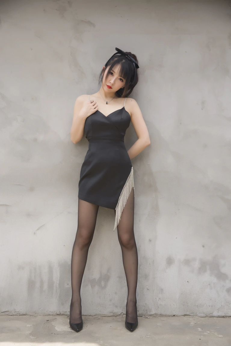 小女巫露娜《黑色流苏》主题写真：32张全套美图