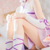桜桃喵《蕾姆小睡裙》主题写真：40张全套美图