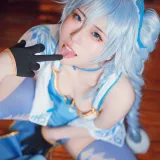 虎森森《少女前线 翠雀媚》主题写真：40张全套美图
