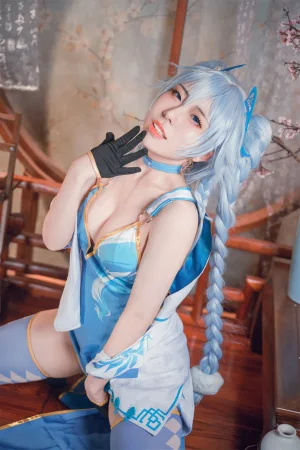 虎森森《少女前线 翠雀媚》主题写真：40张全套美图