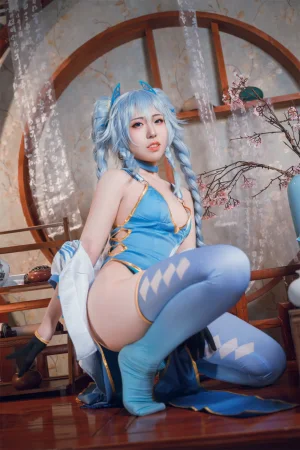 虎森森《少女前线 翠雀媚》主题写真：40张全套美图