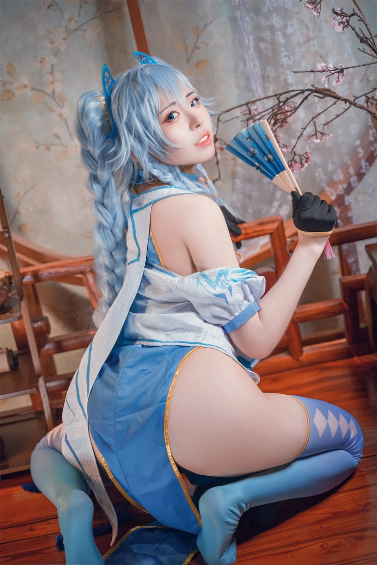虎森森《少女前线 翠雀媚》主题写真：40张全套美图