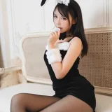 面饼仙儿《大象兔女郎》主题写真：41张全套美图