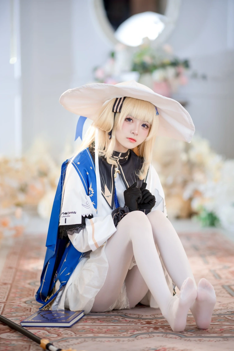 九柒喵《鸣潮 菲比》主题写真：43张全套美图