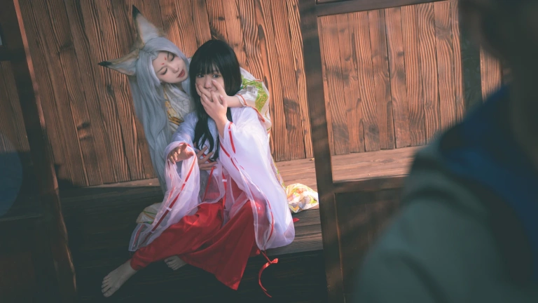 一北亦北&寒烟烟烟《侍神令》主题写真：47张全套美图