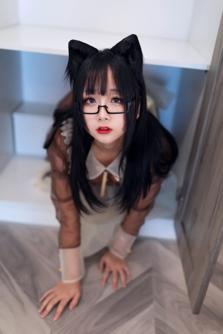 日奈娇(椎名莜)《透明女仆》主题写真：47张全套美图