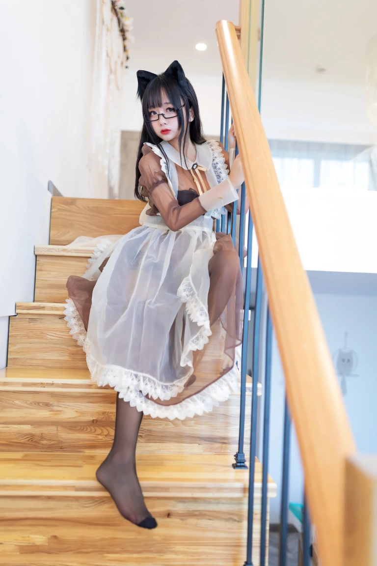 日奈娇(椎名莜)《透明女仆》主题写真：47张全套美图