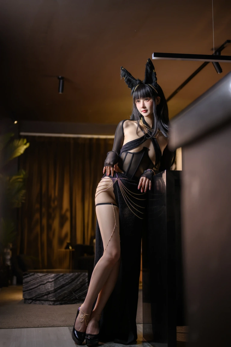 羽生三未《胡狼》主题写真：47张全套美图