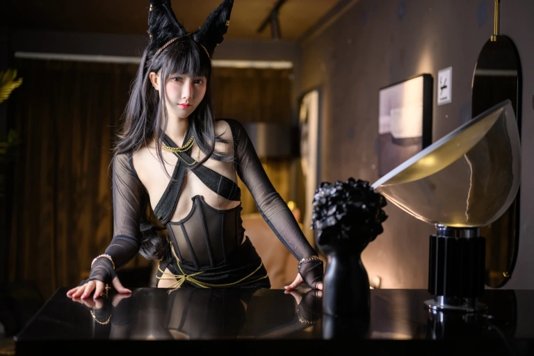 羽生三未《胡狼》主题写真：47张全套美图