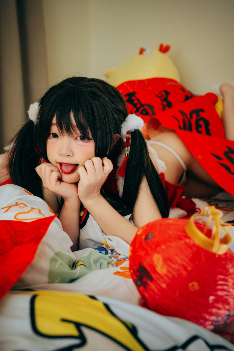 神沢永莉《新年好呀新年好呀》主题写真：56张全套美图，含1个视频