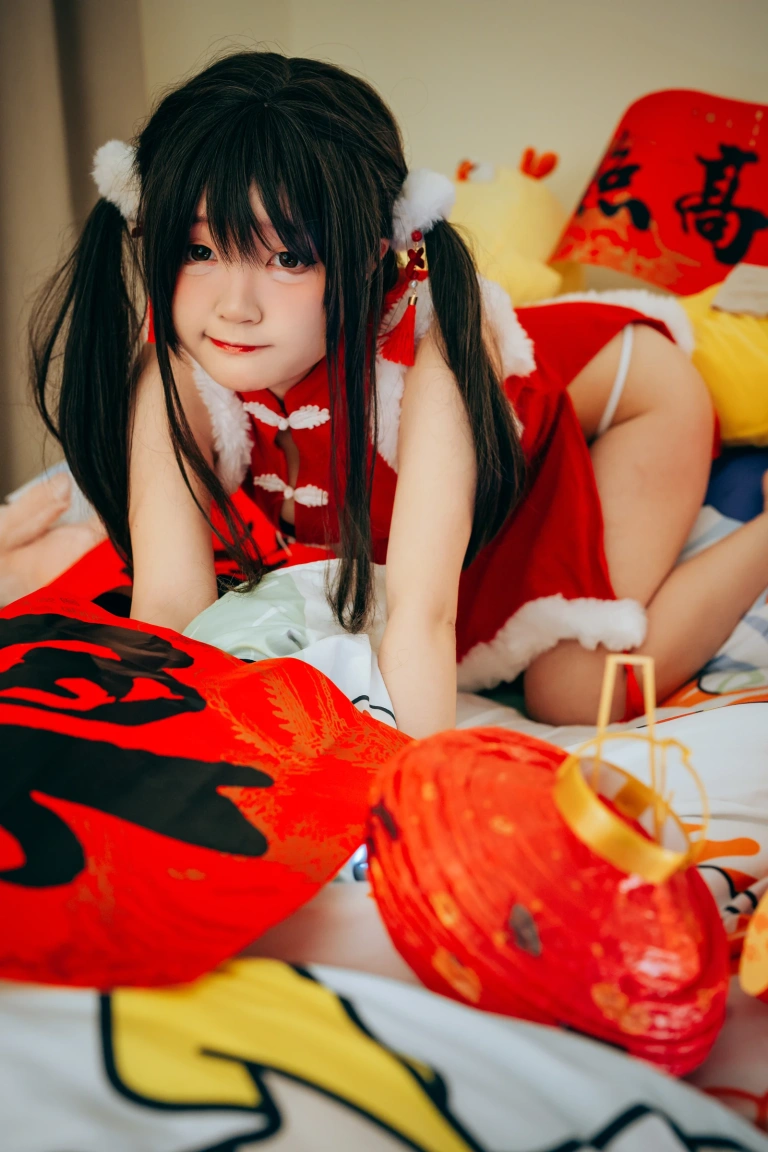 神沢永莉《新年好呀新年好呀》主题写真：56张全套美图，含1个视频