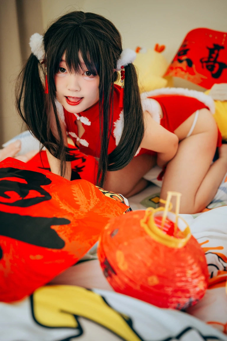 神沢永莉《新年好呀新年好呀》主题写真：56张全套美图，含1个视频