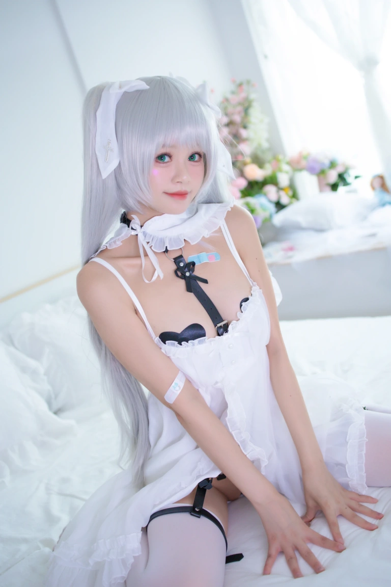 星黛鹿鹿《初音酱》主题写真：58张全套美图