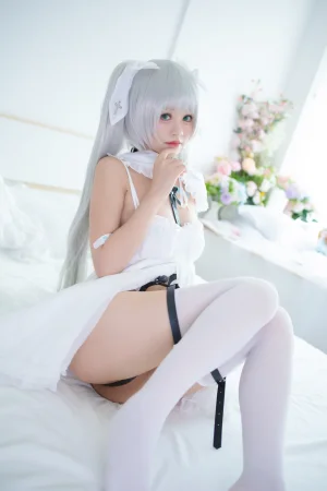 星黛鹿鹿《初音酱》主题写真：58张全套美图