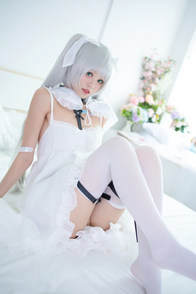 星黛鹿鹿《初音酱》主题写真：58张全套美图