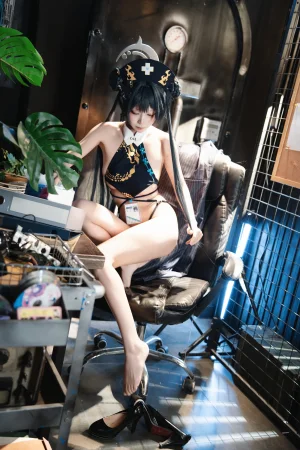 三無人型《蔚蓝档案 妃咲》主题写真：72张全套美图