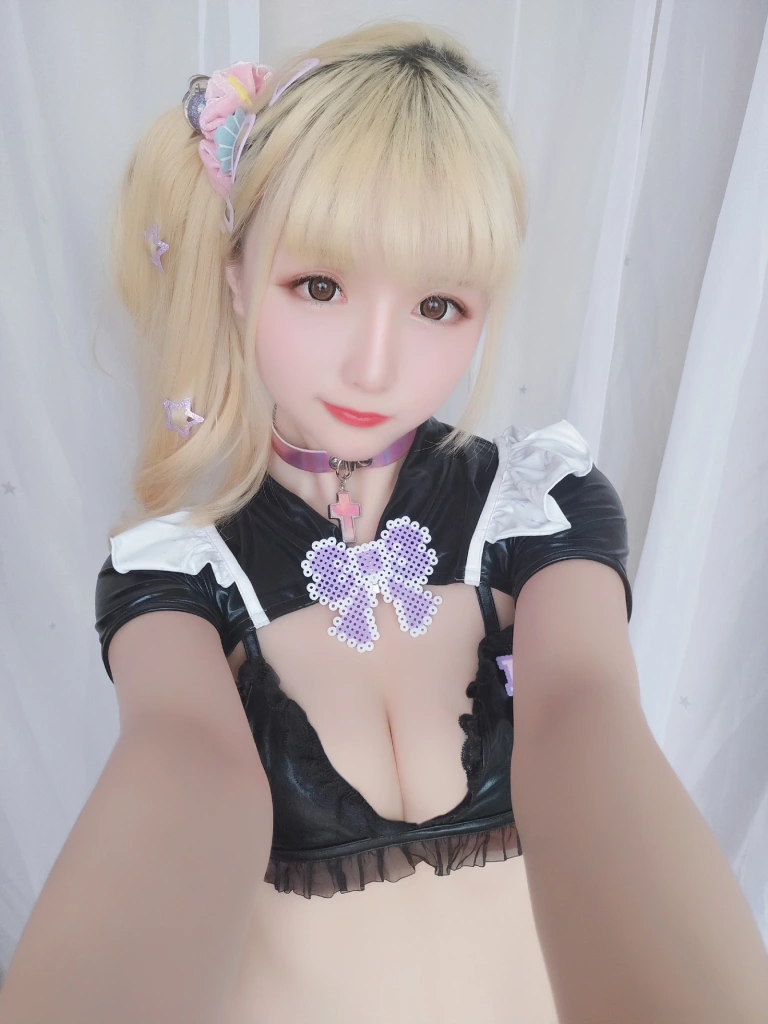 星之迟迟《VOL.18 战斗妹抖》主题写真：62张全套美图