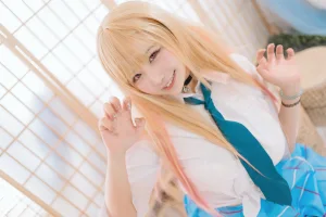 阿半今天很开心《喜多川x小雫》主题写真：56张全套美图