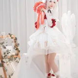 面饼仙儿《德丽莎婚纱》主题写真：13张全套美图