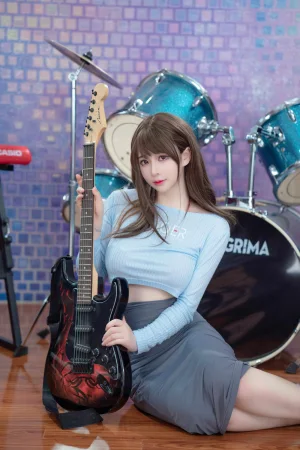 叉子宝宝《吉他妹妹》主题写真：23张全套美图