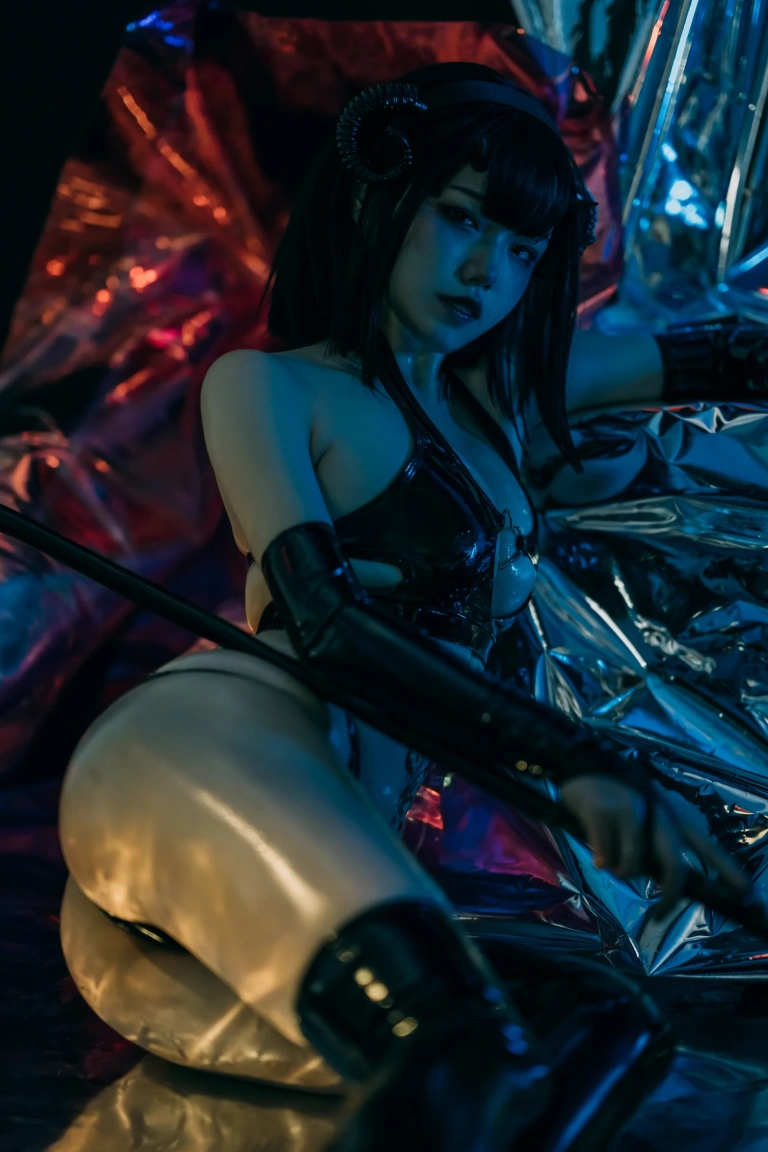 七月喵子《小恶魔》主题写真：28张全套美图