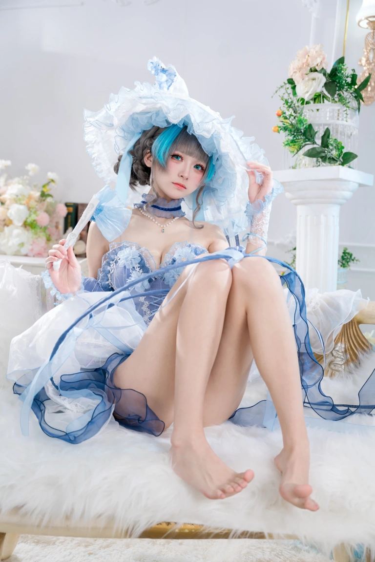 九柒喵《柴郡冰雪公主》主题写真：32张全套美图