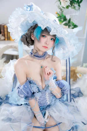 九柒喵《柴郡冰雪公主》主题写真：32张全套美图