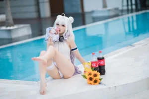 焖焖碳《恶毒泳衣》主题写真：37张全套美图