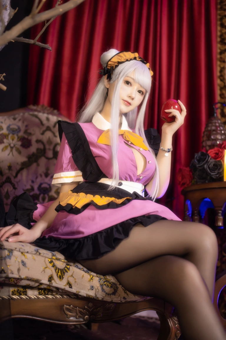 羽生三未《万圣黑丝女仆》主题写真：37张全套美图