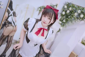 阿半今天很开心《透明女仆》主题写真：39张全套美图