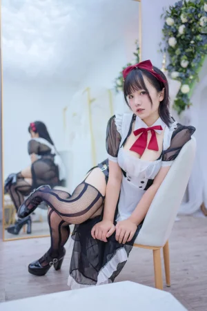 阿半今天很开心《透明女仆》主题写真：39张全套美图