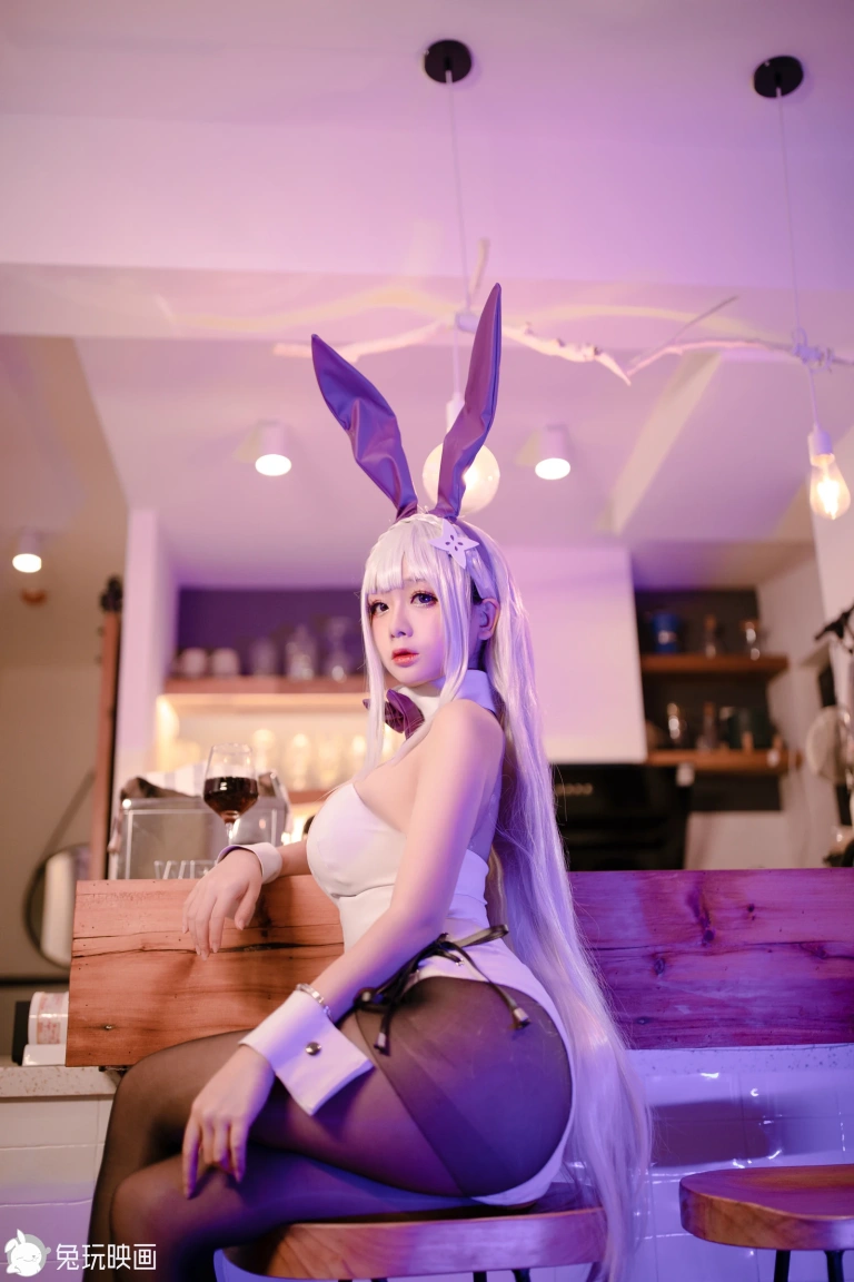 日奈娇(椎名莜)《兔女郎》主题写真：40张全套美图