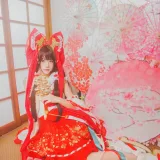 桜桃喵《灵梦 新年快乐》主题写真：45张全套美图
