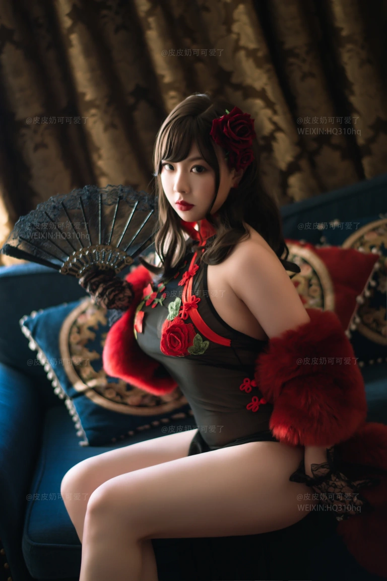 皮皮奶《玫瑰》主题写真：50张全套美图