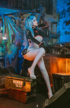 凛子酱《hk416》主题写真：27张全套美图
