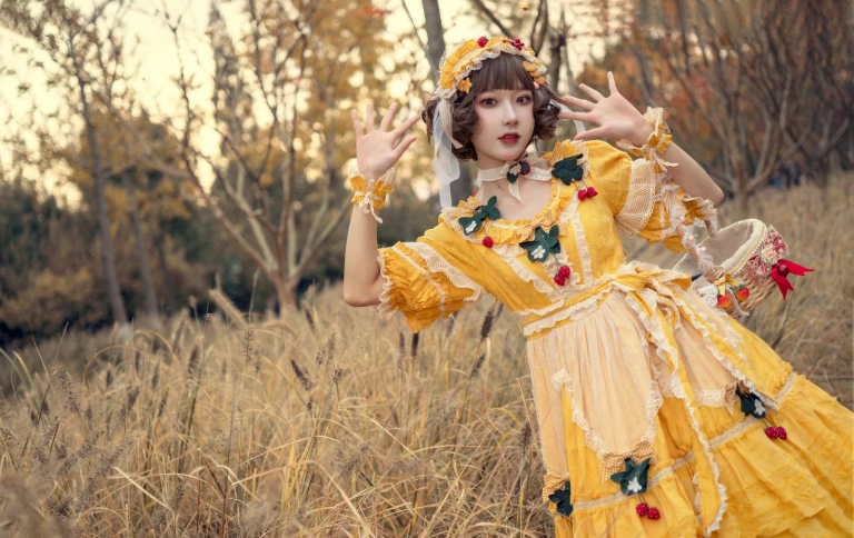 阿包也是兔娘《Lolita黄裙》主题写真：12张全套美图