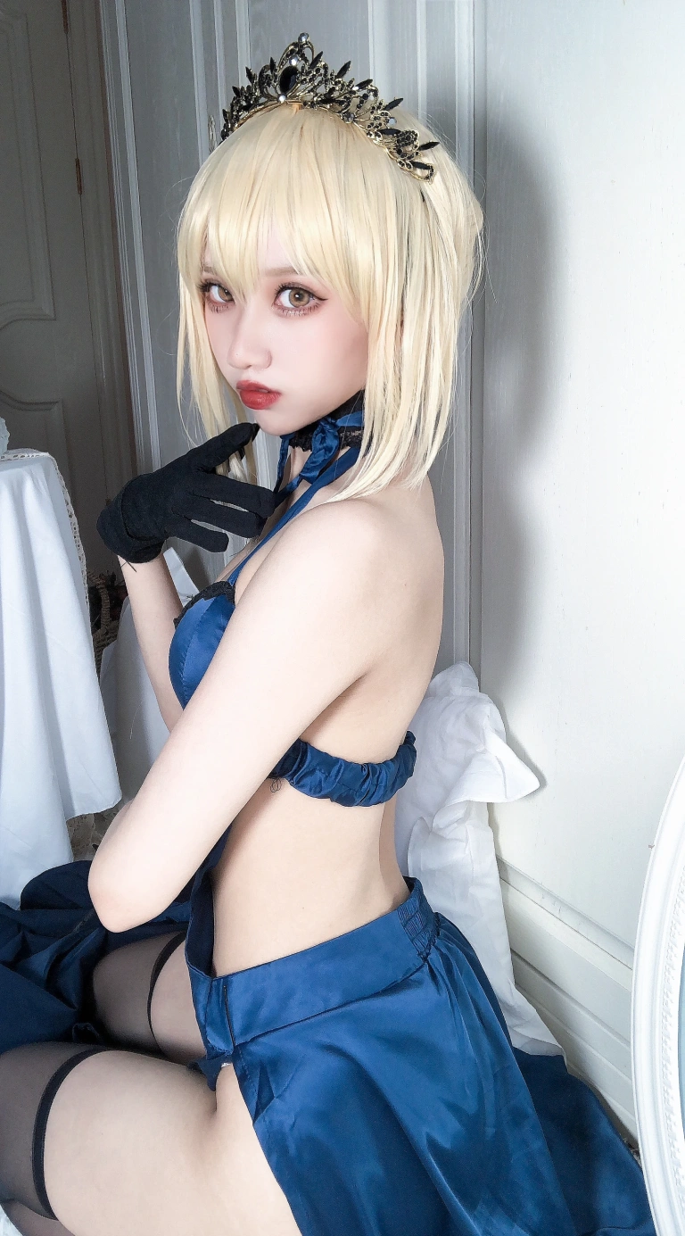 果咩酱《黑呆》主题写真：30张全套美图