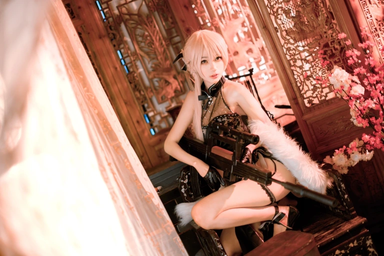 周叽是可爱兔兔《OTs14》主题写真：17张全套美图