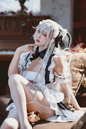 羽生三未《碧蓝航线真爱包》主题写真：100张全套美图