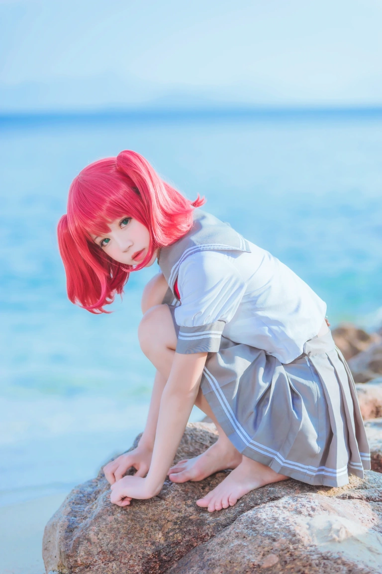 桜桃喵《露比》主题写真：12张全套美图