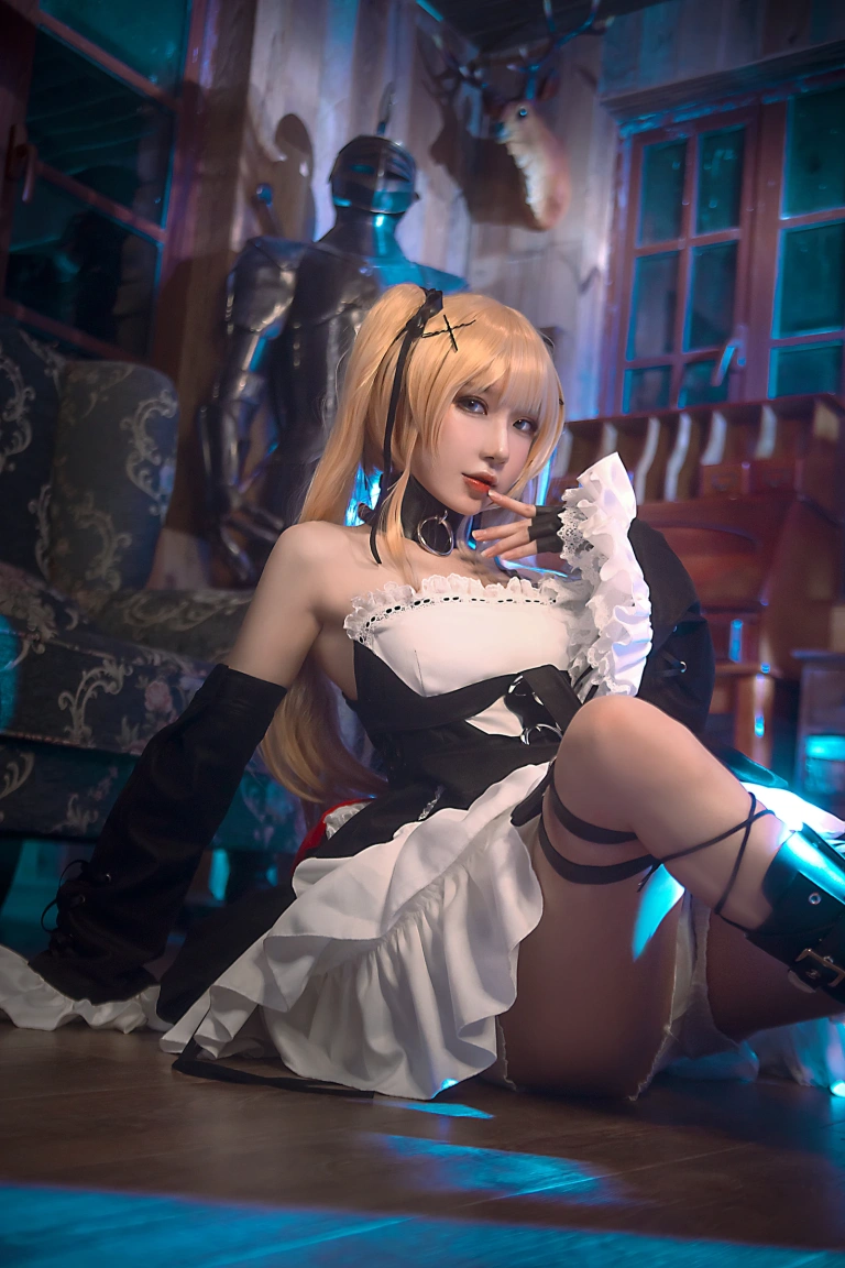 阿包也是兔娘《玛丽萝丝》主题写真：18张全套美图