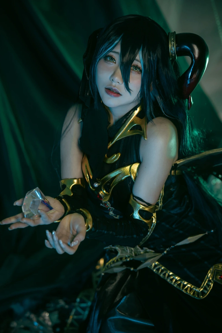 是一只熊仔《公主连结 兰法》主题写真：22张全套美图